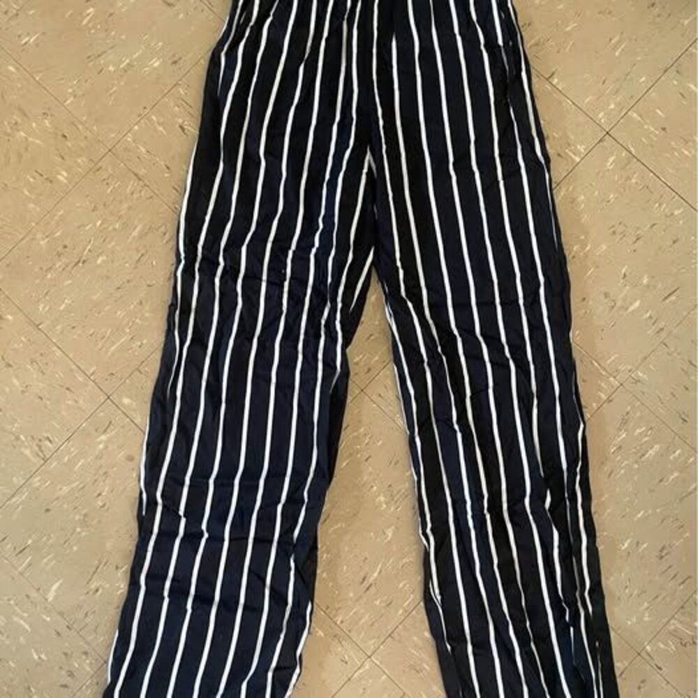 H&M Black and White Wide Leg Striped Pants, Elastic Waist, Size S